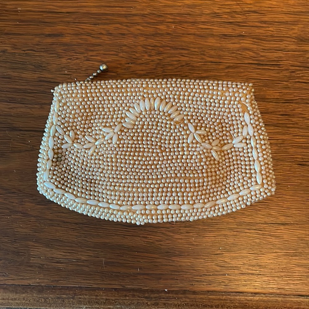Vintage Beaded Change Purse with Mirror